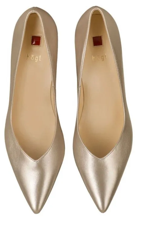 Hōgl bronze leather court shoes