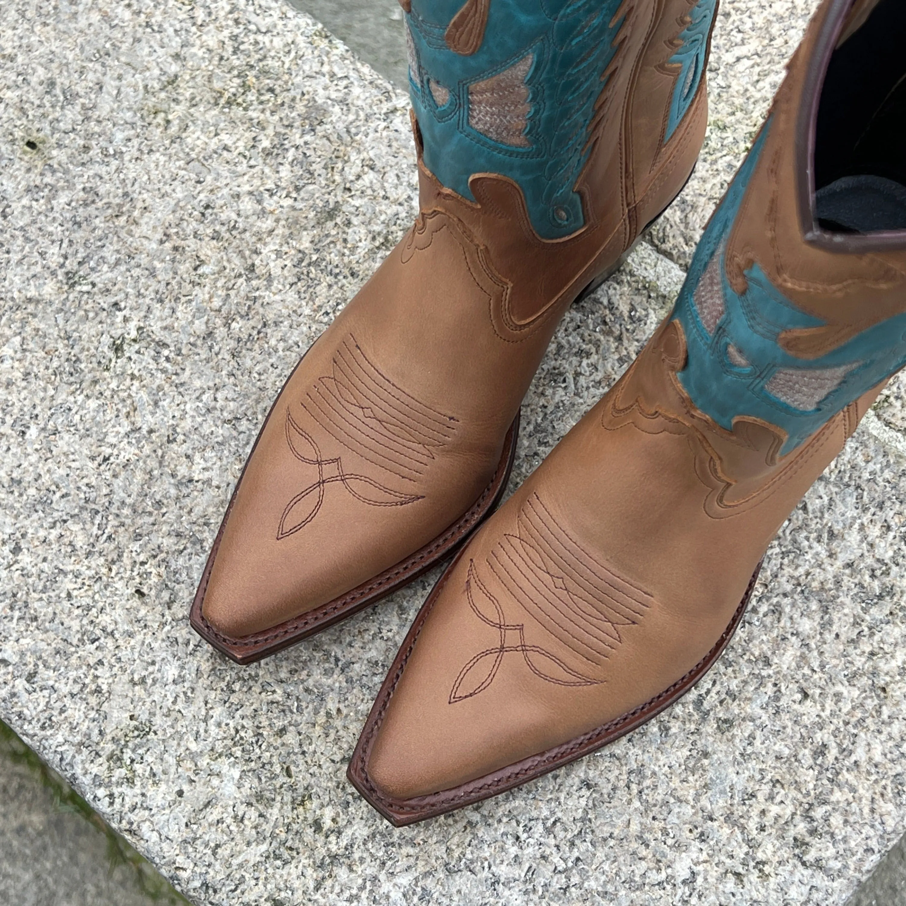Judy boots - tang/ turquoise