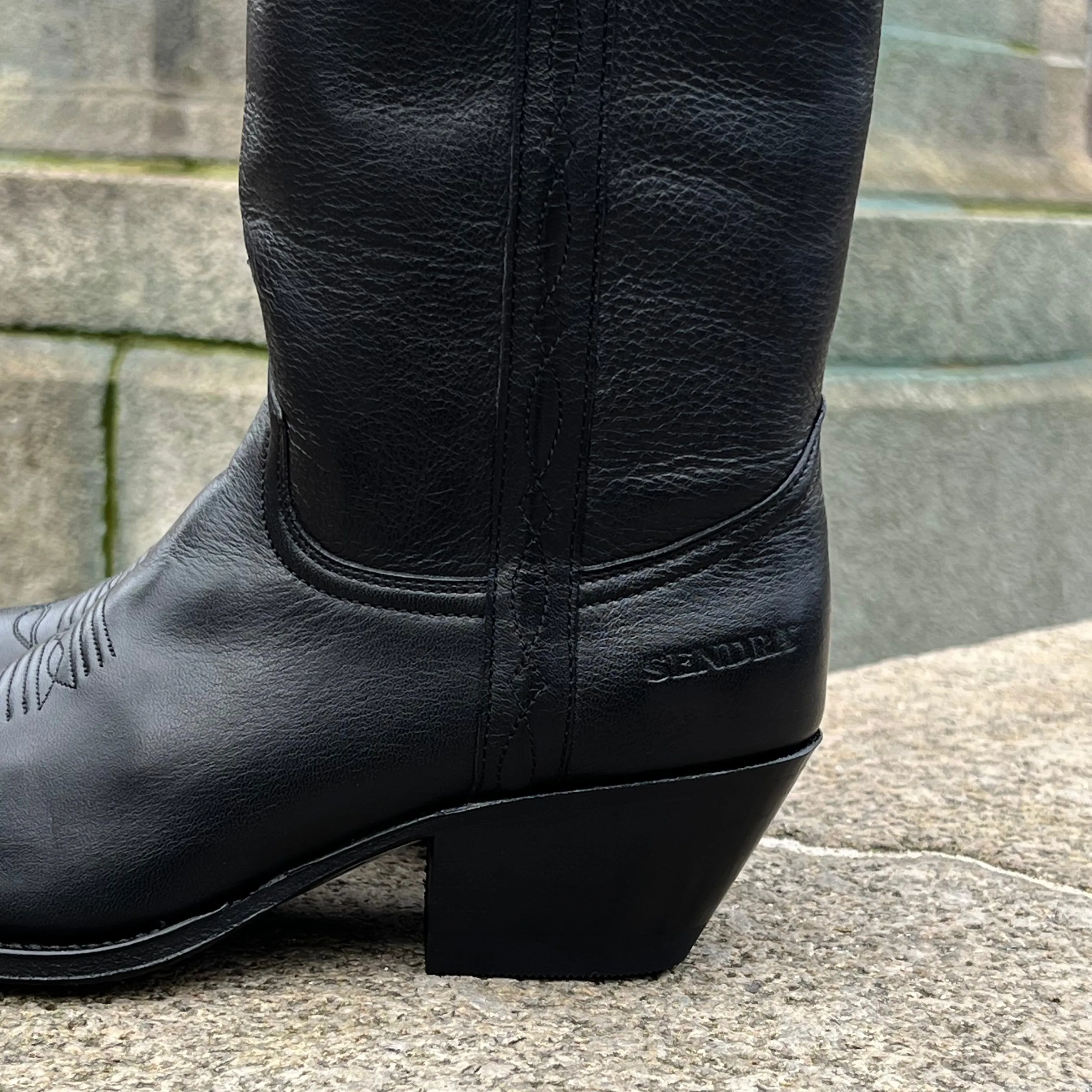 Lia boots high | black