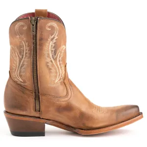 Molly Embroidered Snip Toe Toe Cowboy Boots