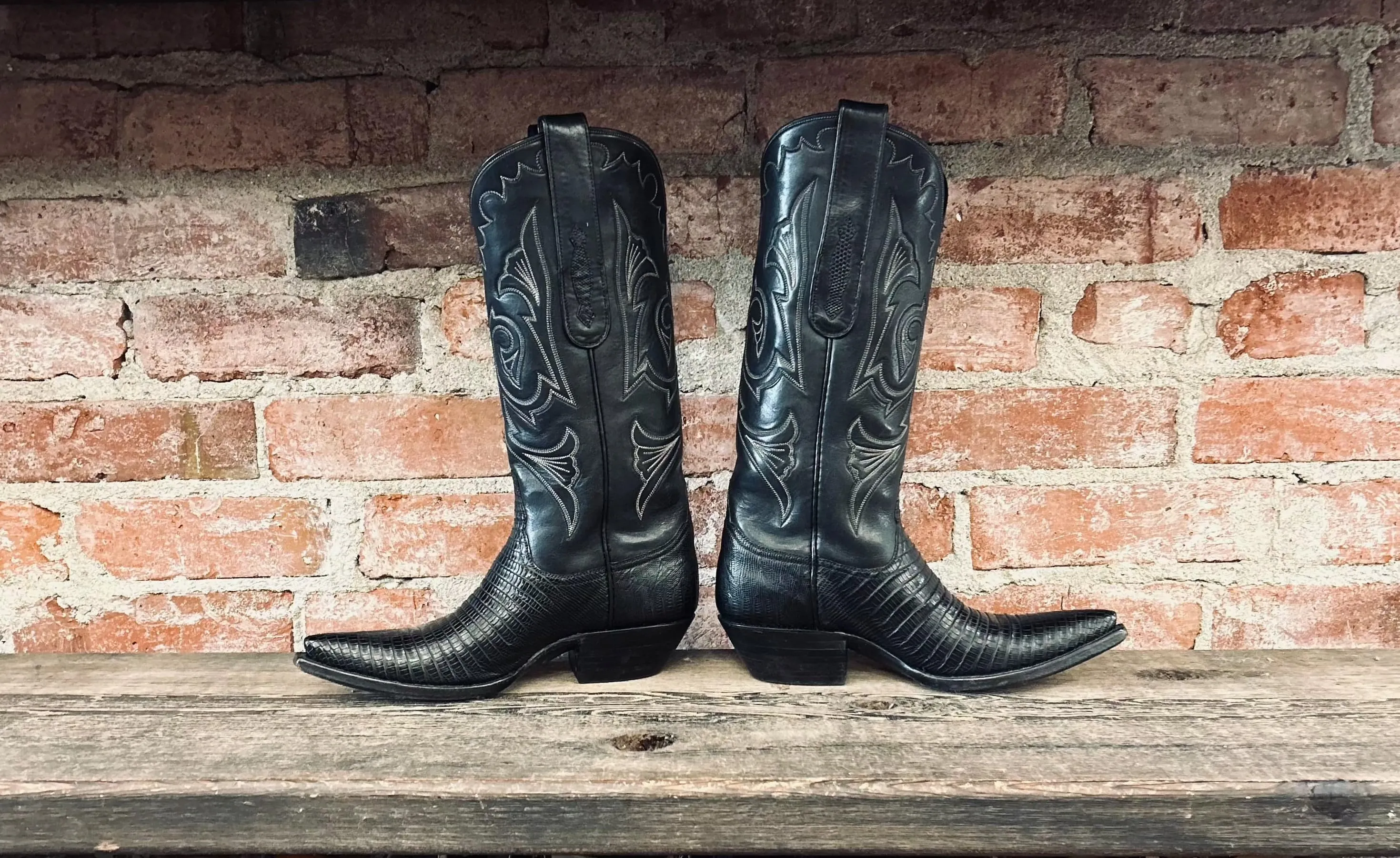 Tres Outlaws Cowboy Boots Women's Size 5.5