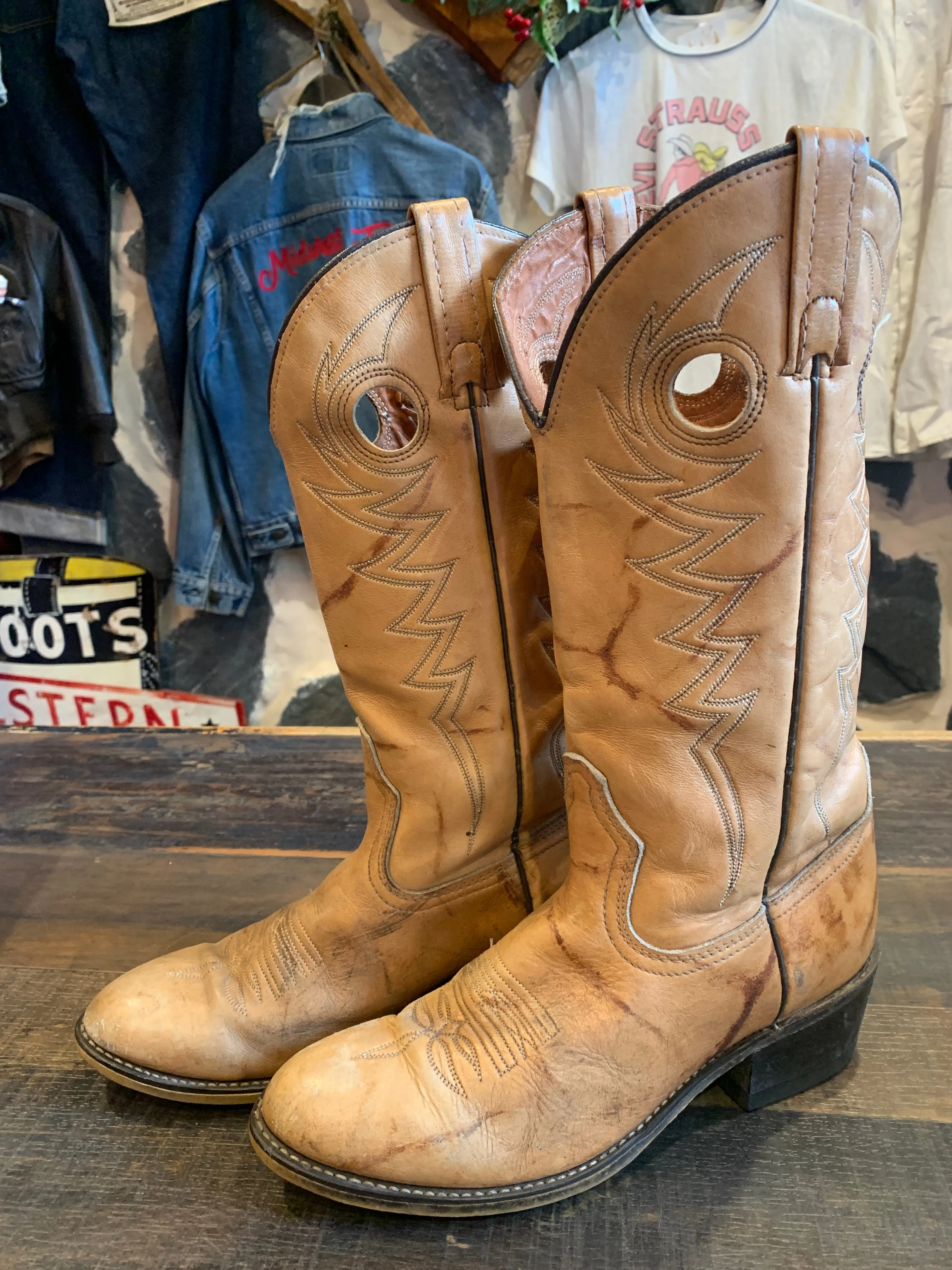 Vintage Laredo Boots, 8d